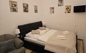 Budapest B&B Bed And Breakfast